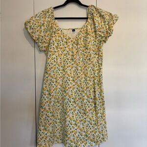 Old Navy Yellow and Orange Puff Sleeve Sundress